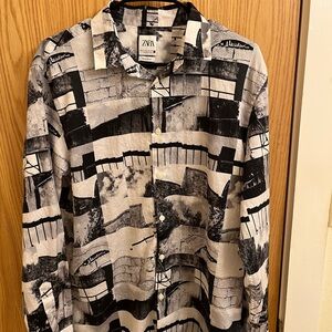 Zara Monochrome Graphic Print Shirt